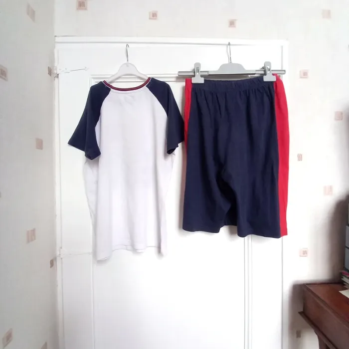 Lot 2 pyjamas fins 12 ans - photo numéro 7