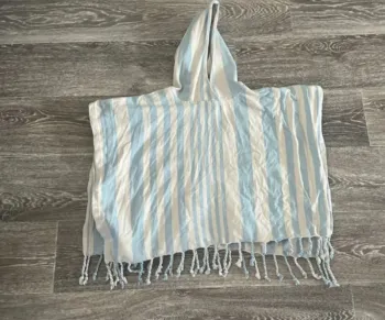 Poncho plage rayé liewood 3/4ans neuf