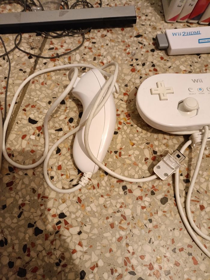 Console Wii avec jeux - photo numéro 6