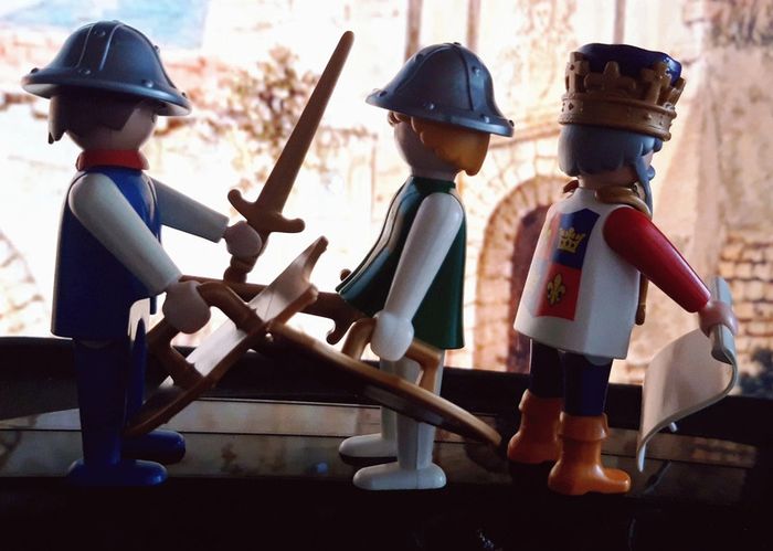 Playmobil Vintage Le roi et ses gardes relookés Chevaliers Empereur - photo numéro 4