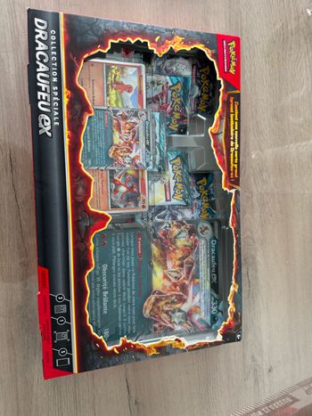 Coffret collection spéciale dracaufeu ex neuf sceller