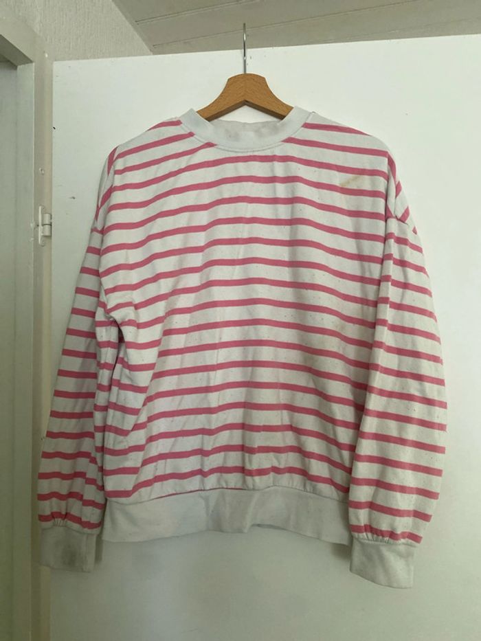 Sweat rose et blanc