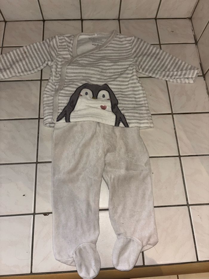 Lots vêtements filles , de tout  1-3 mois - photo numéro 2