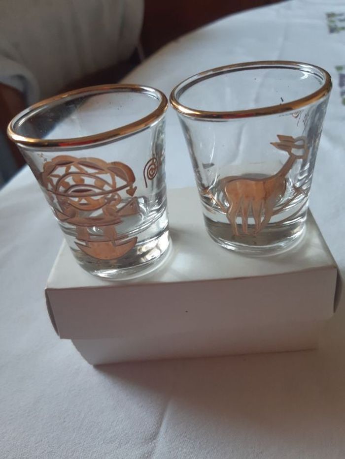 2 petits verres péruviens