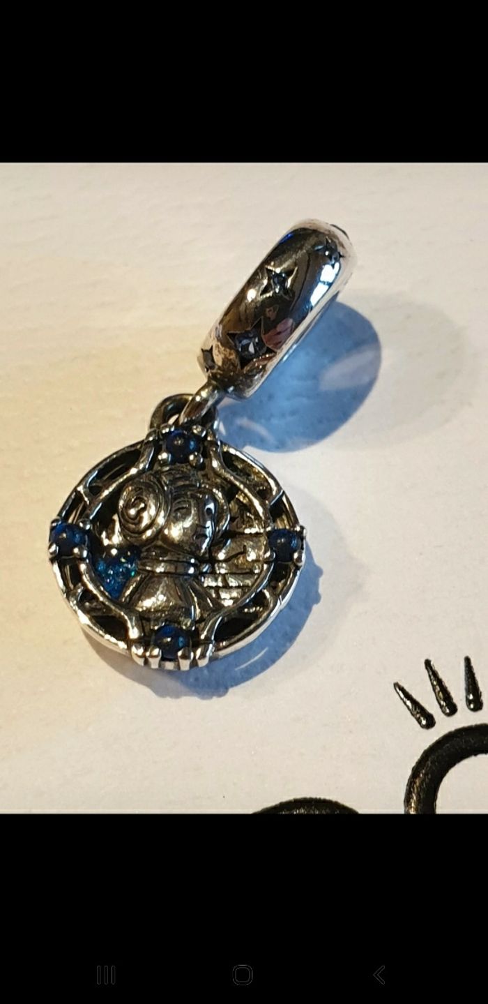 Charm Pandora >< Star Wars double pendant  "Princesse Leia" - photo numéro 3