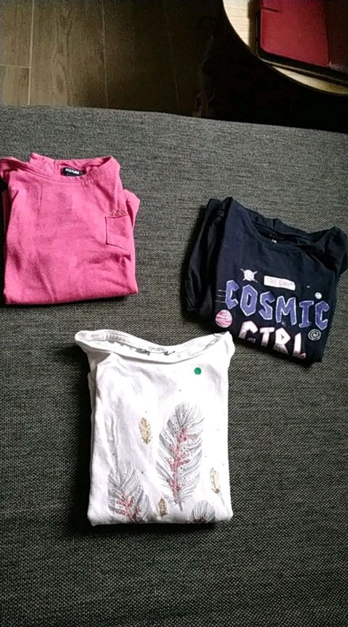 Lot de 2 t shirts à manches longues 3 ans