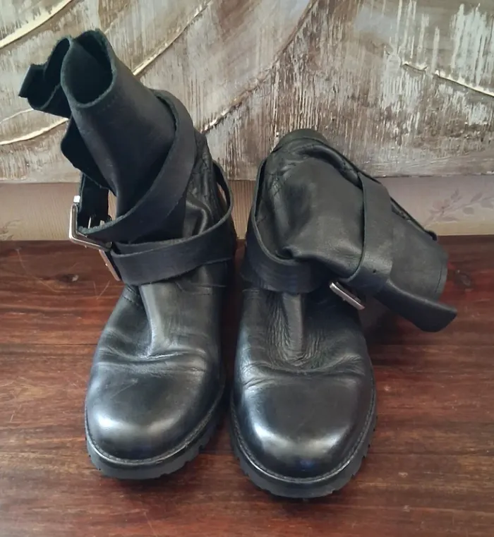 Bottines taille 37 - photo numéro 2