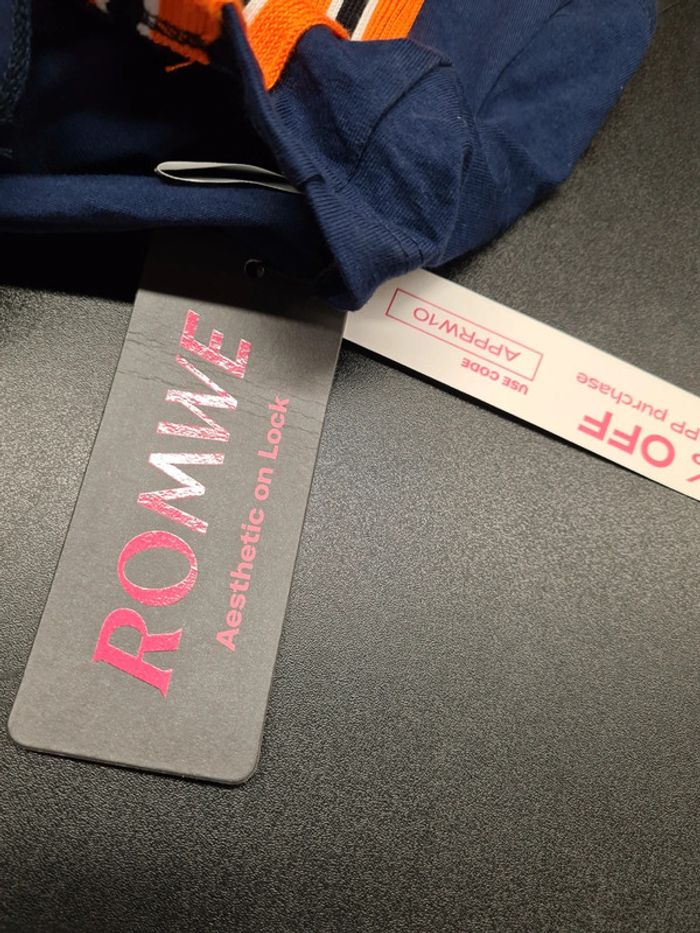 Top romwe - photo numéro 3