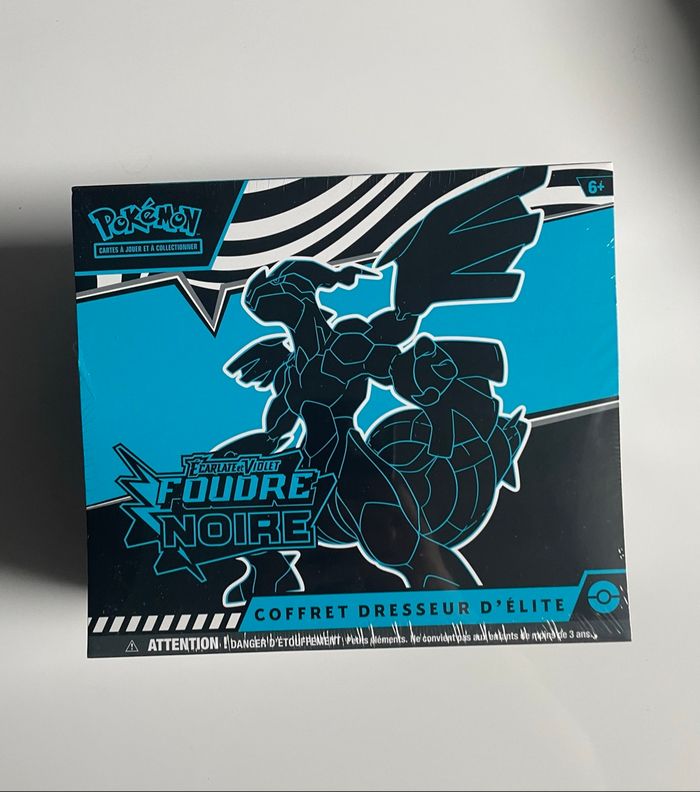 ETB Pokémon EV10.5 Foudre Noire