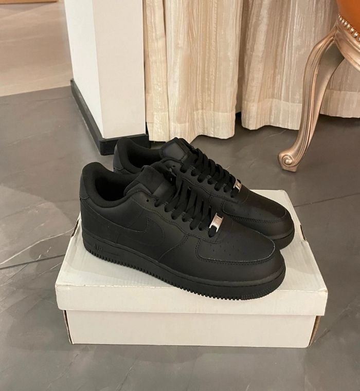 Nike Air Force 1 Low '07 Noir  Taille 39