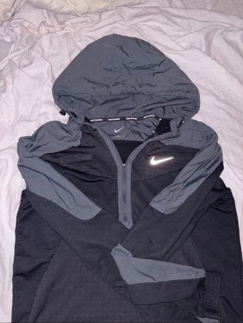 Pull nike running noir zip