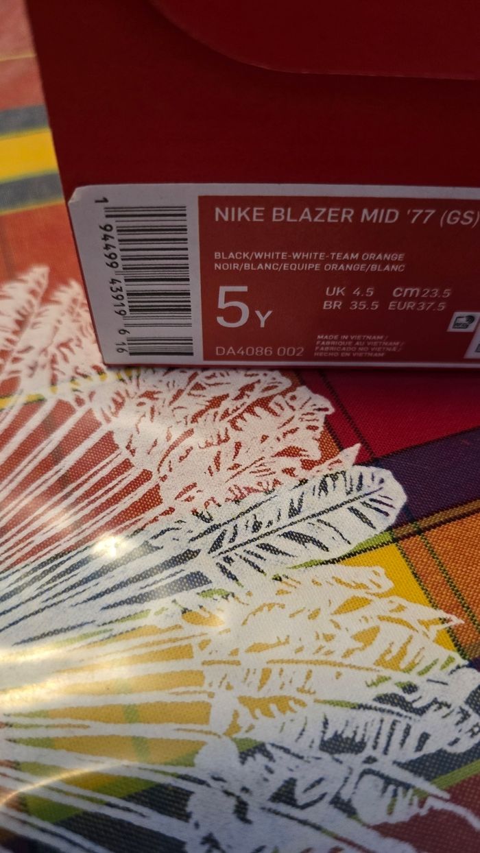 Neuves (non portées) 🏷😍🤩👍 sublime baskets NIKE blazer mid pointure 37.5 mixtes🤩⚘️👍 - photo numéro 5