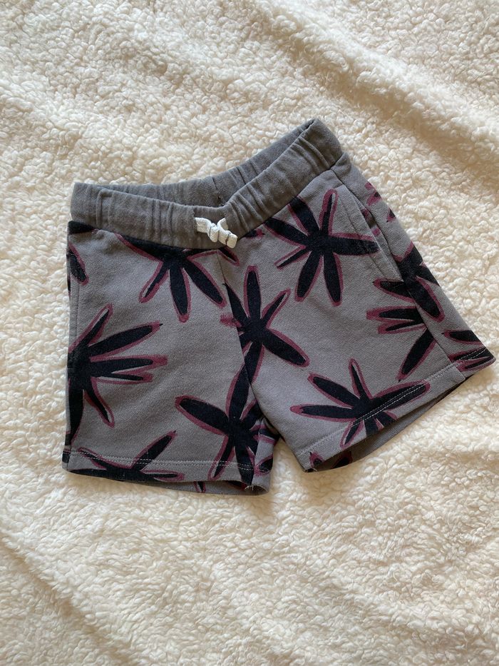 Short Zara taille 18/24 mois