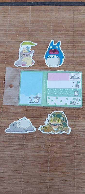 Papeterie Totoro et stickers