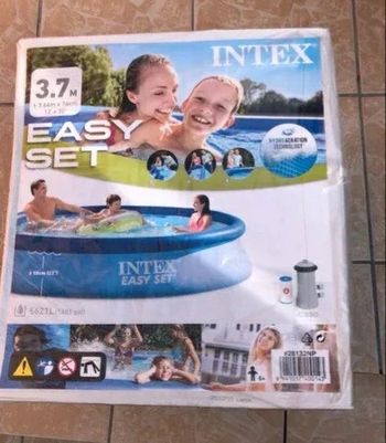 Piscine autoportante ronde Intex Easy 3,7 M de diamètre neuve dans son emballage