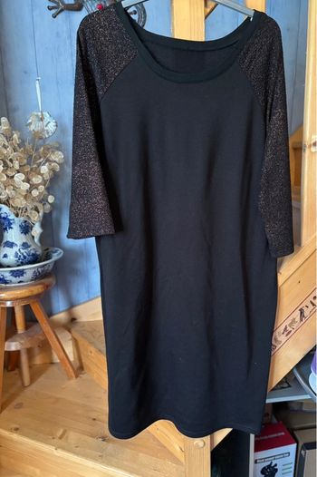 petite robe noire fantaisie