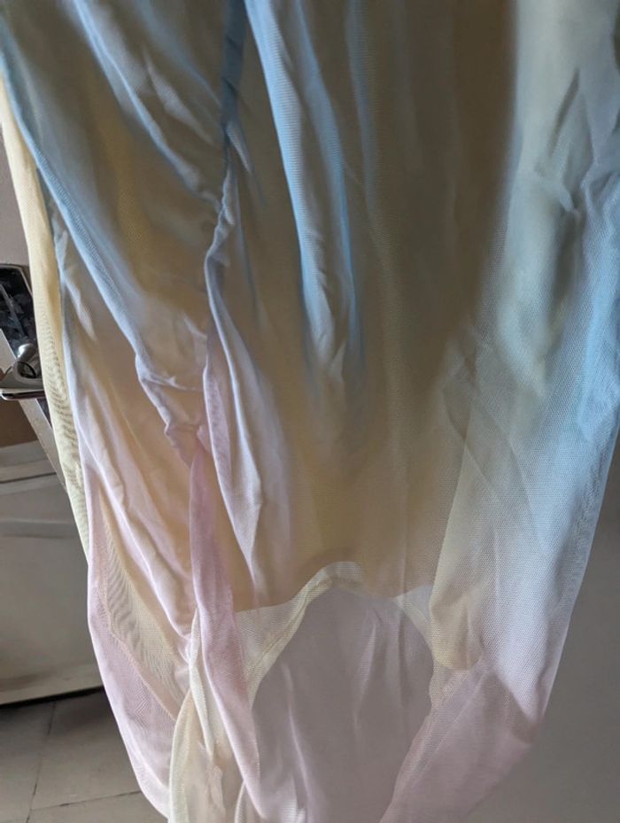 Robe moulante - photo numéro 2