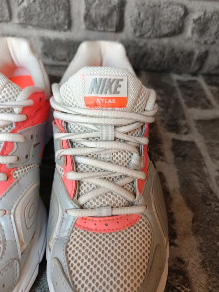 Nike Zoom Atlas Taille 38 - photo numéro 4