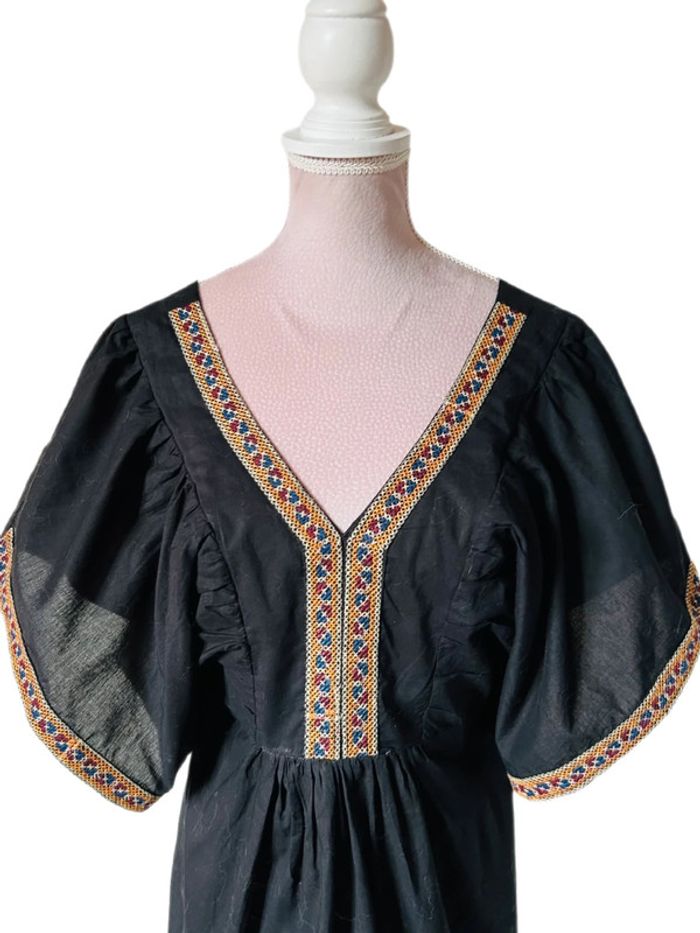 🖤🌸 Blouse ethnique Maison Hôtel noire broderies made in India embroidered oriental blouse🌸🖤 - photo numéro 10