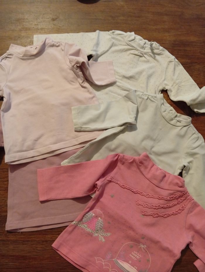 Lot de 5 haut manches longues taille 6 mois