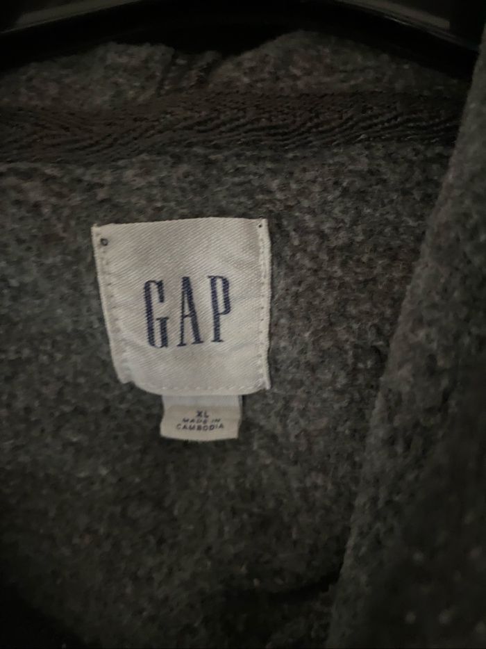 Sweat shirt  gris anthracite marque Gap - photo numéro 9