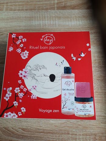 Coffret cosmétiques cadeau fête des mères 