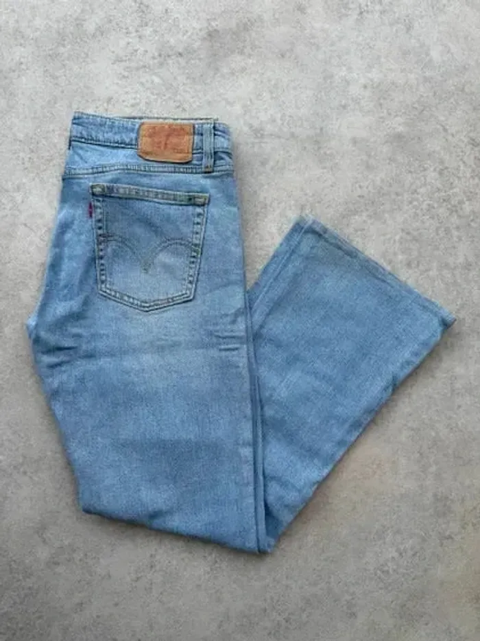 Jeans Levi's 518 W32 FR42 coupe patte d'eph évasé bleu Femme Women pan547b