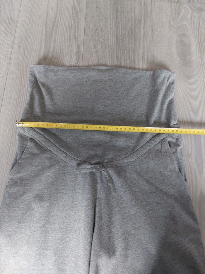 Pantalon de grossesse Vertbaudet taille 34 / 36 - photo numéro 9