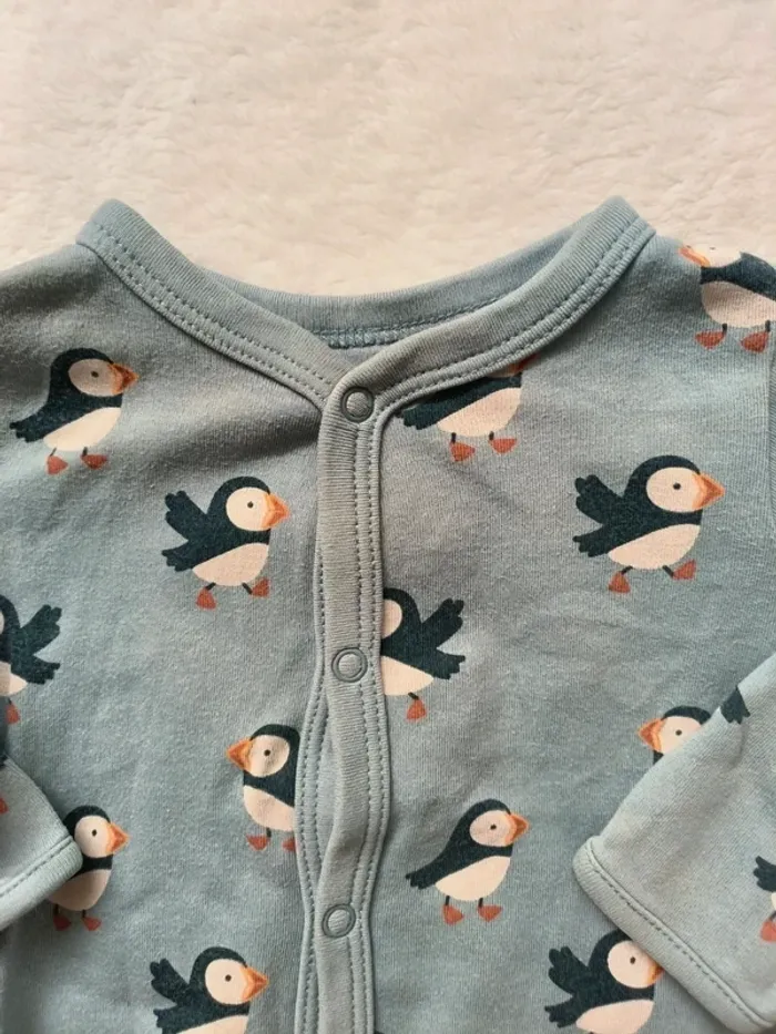 Lot 2 pyjamas une pièce - photo numéro 5