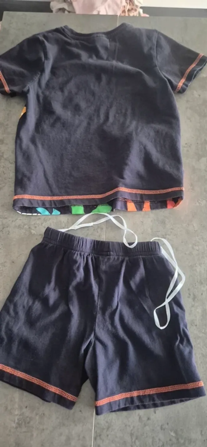 Pyjama garcon deux pièces dinosaures - photo numéro 2