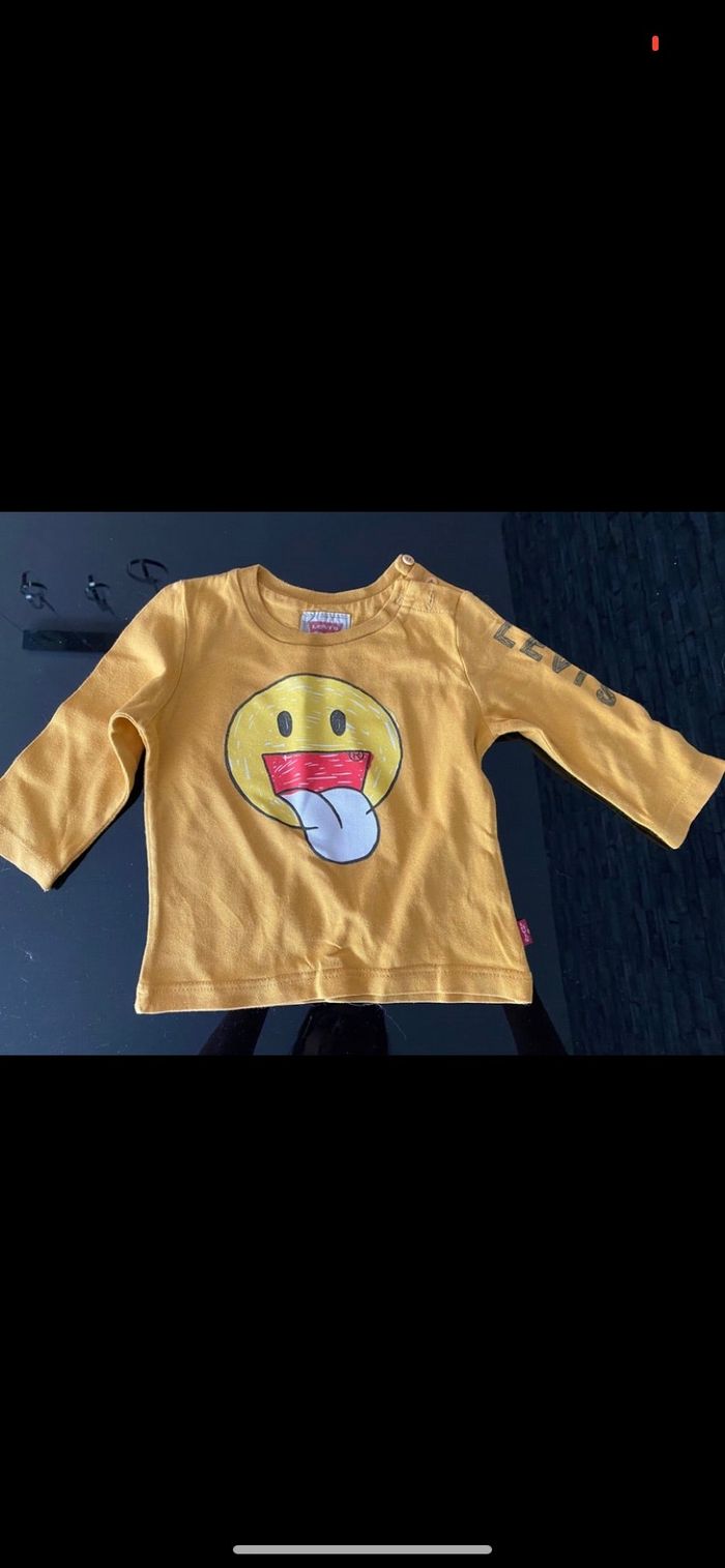 T-shirt levi’s