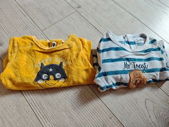 2 pyjamas velours 18 mois