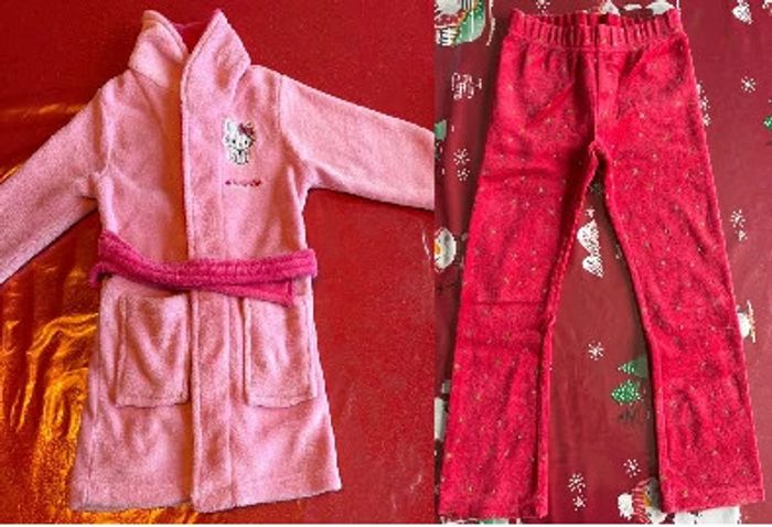 Lot nuit: Peignoir charmkitty hello Kitty + pantalon pyjama 4 ans