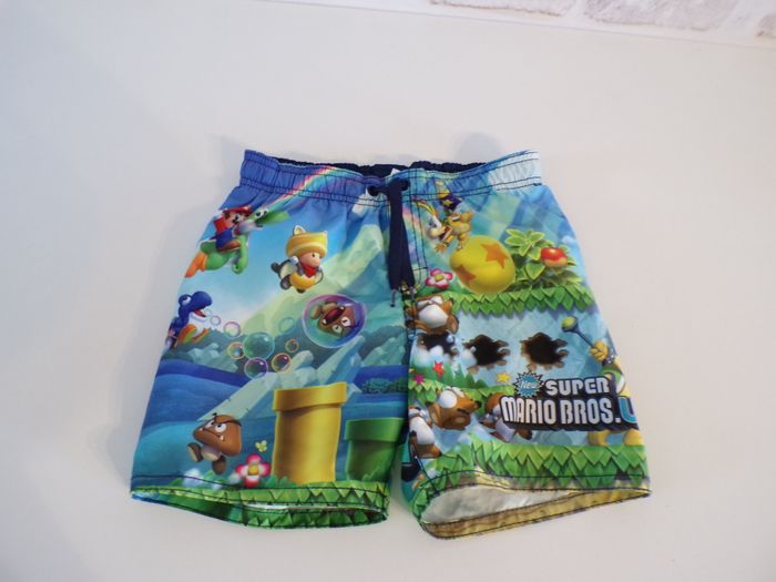 Short de bain Super Mario Bros - 7/8 ans (C3)
