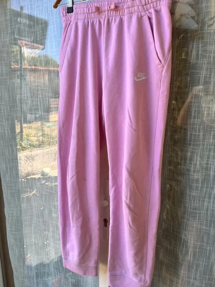 Jogging rose