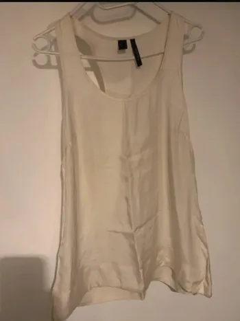 Débardeur écru satiné Mango taille S 🌼