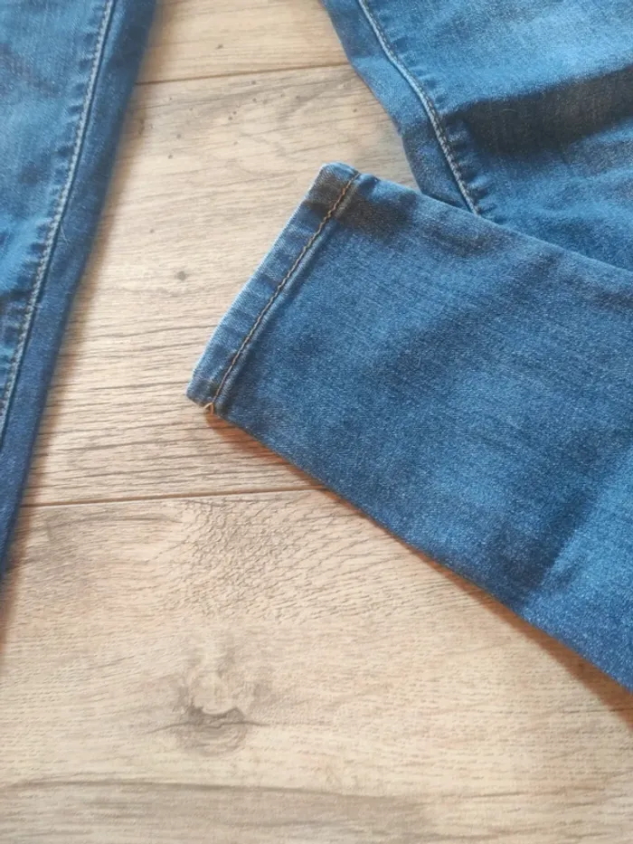 Jean taille 36 - photo numéro 2