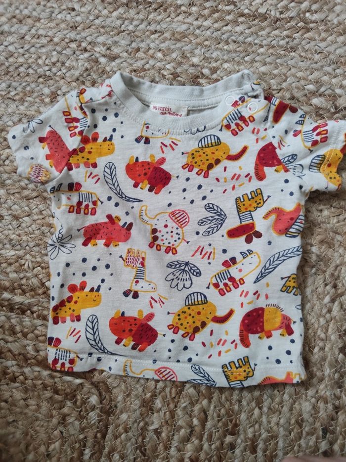 Lot t shirt - photo numéro 3