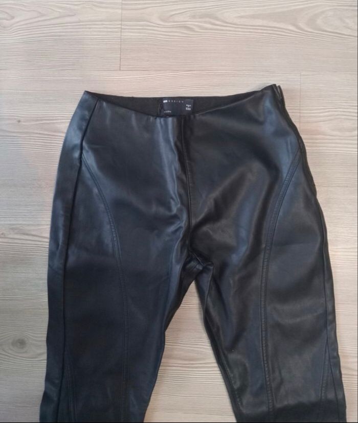 Pantalon en cuir - photo numéro 3