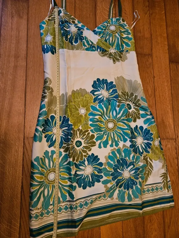 Robe Ann Taylor taille 8 - photo numéro 11