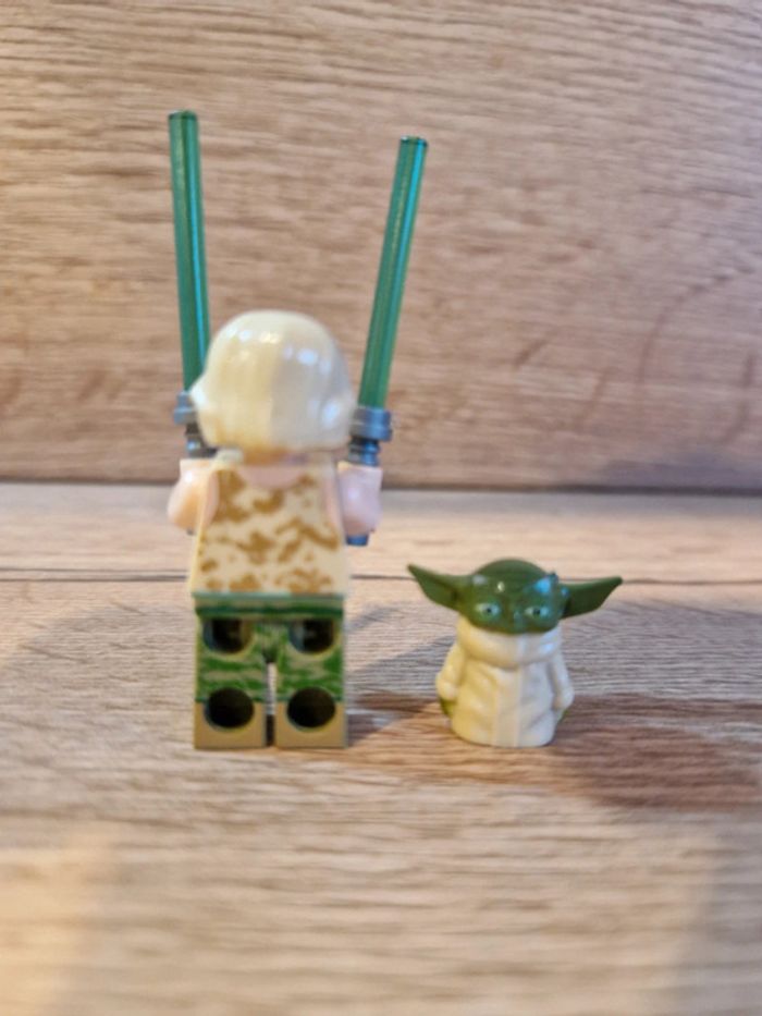 Figurine type lego Jedi Luke Skywalker avec Yoda star wars - photo numéro 3