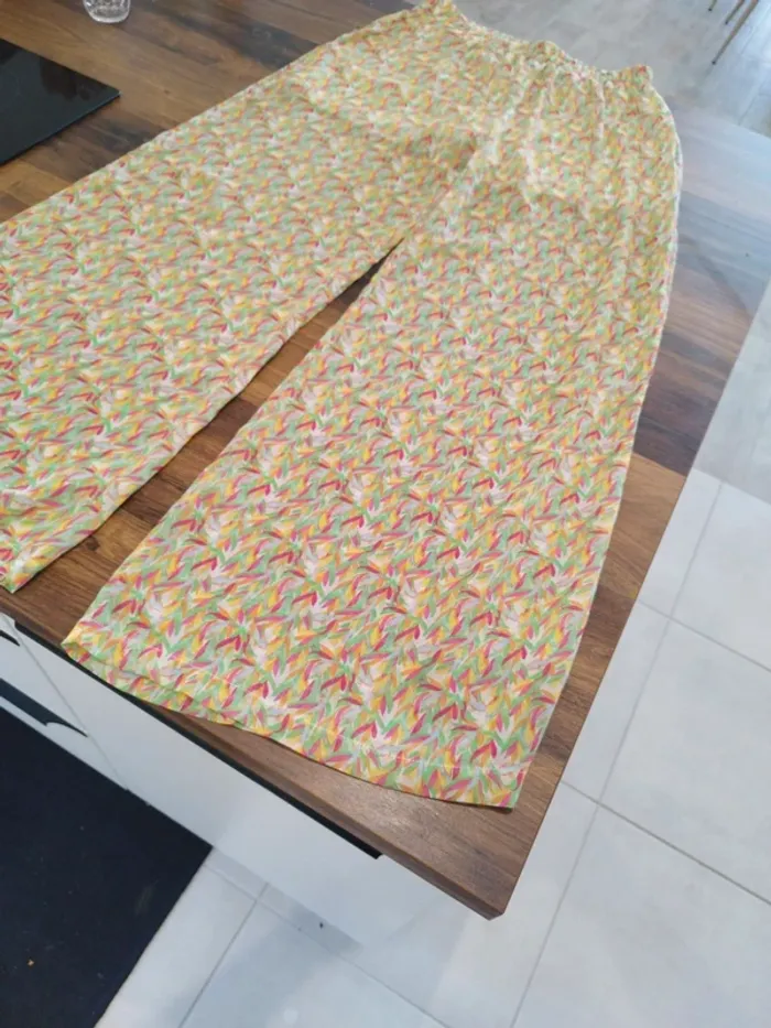 Pantalon fluide coloré été "Gemo" - Taille 40 - photo numéro 2