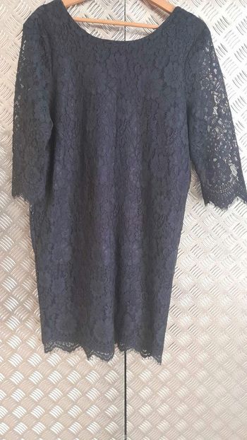 Robe dentelle
