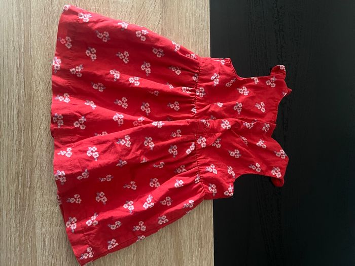 robe rouge - photo numéro 2