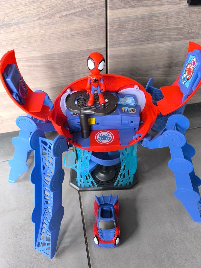 Tour de contrôle spidey - photo numéro 7