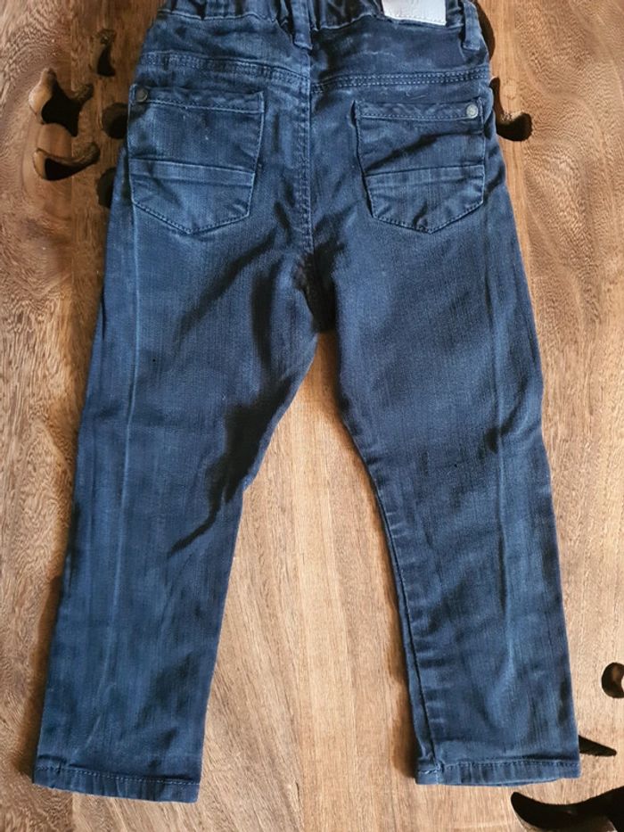 Jean, 23 mois, Obaïbi Okaïdi - photo numéro 2