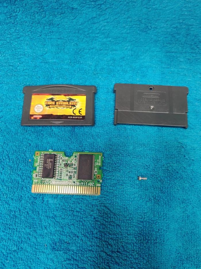 GBA Fire emblem the sacred stones - photo numéro 2