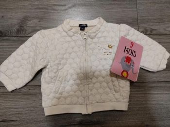 Gilet épais taille 9 mois