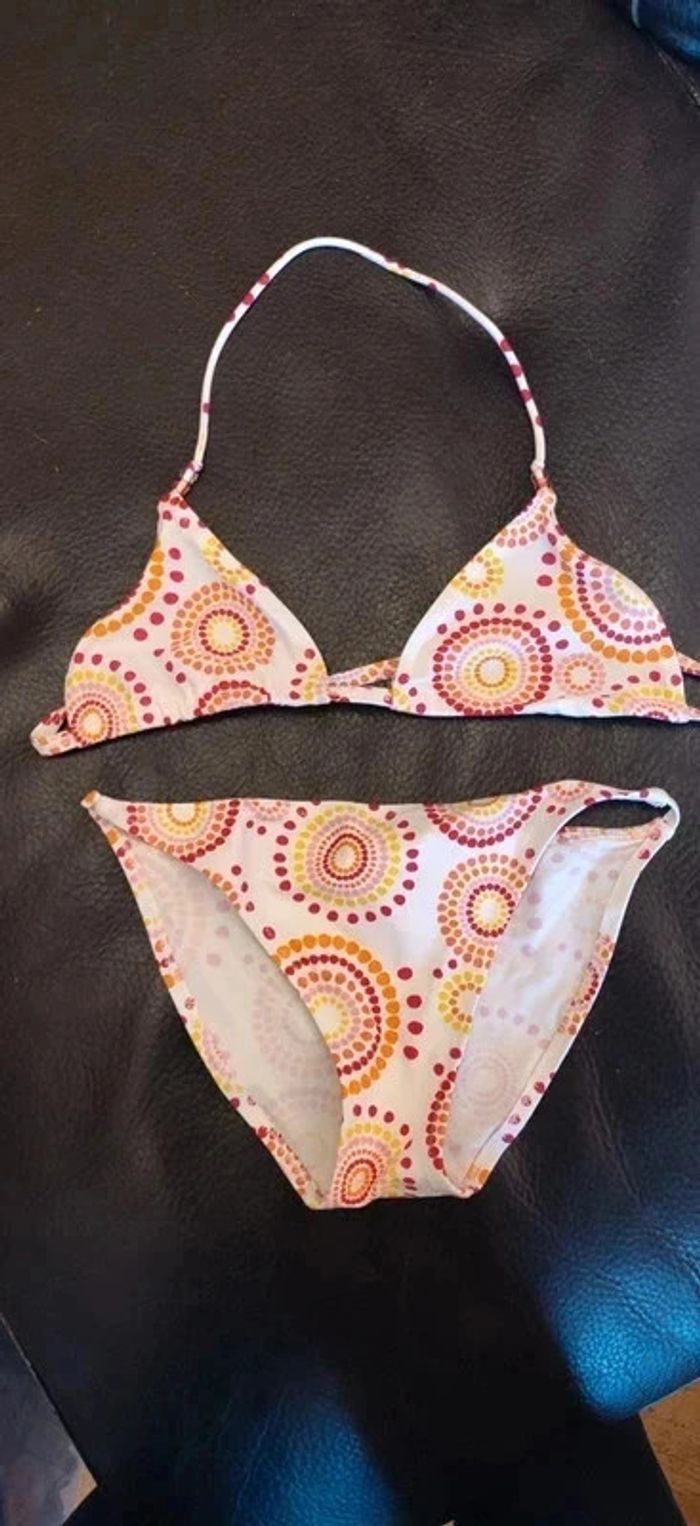 Maillot de bain blanc motifs rouge orange jaune Tape à l'oeil 14 ans