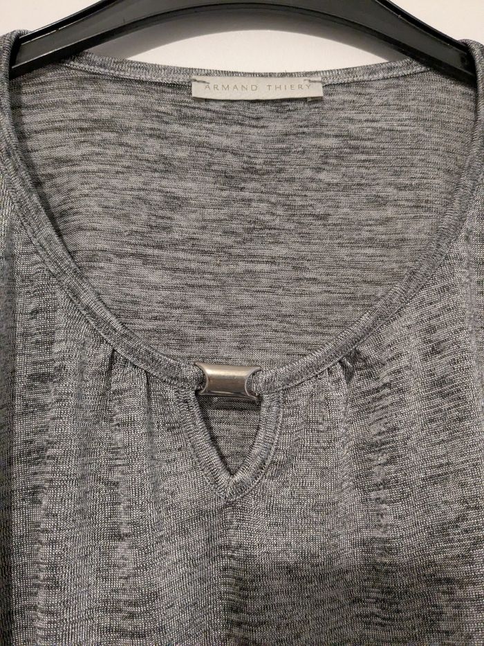 Haut gris argenté - photo numéro 2